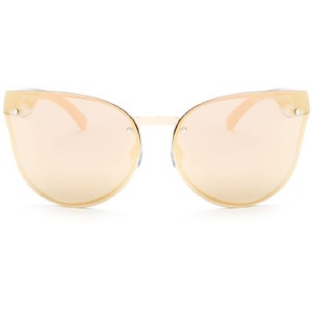 NEW Quay Sunglasses 🕶