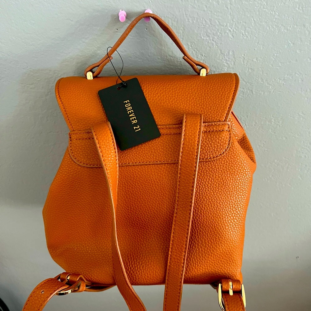 🆕 Forever 21 Small Backpack 🎒