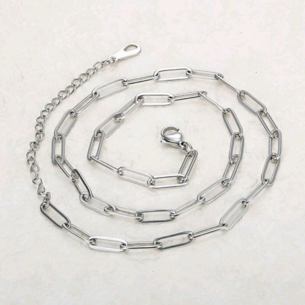 🆕 Silver Paper Clip Necklace