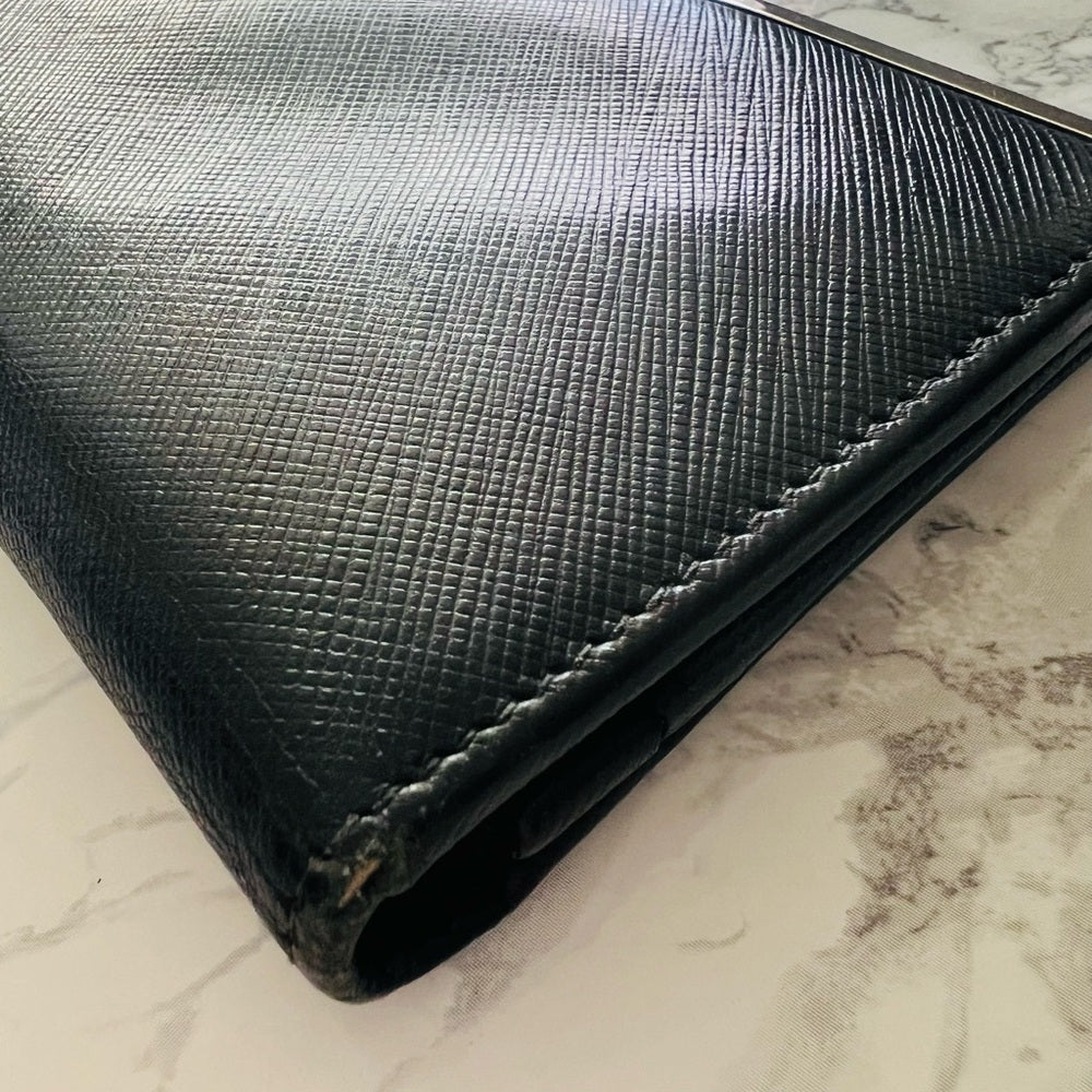 Salvatoree Ferragamo Wallet - Black