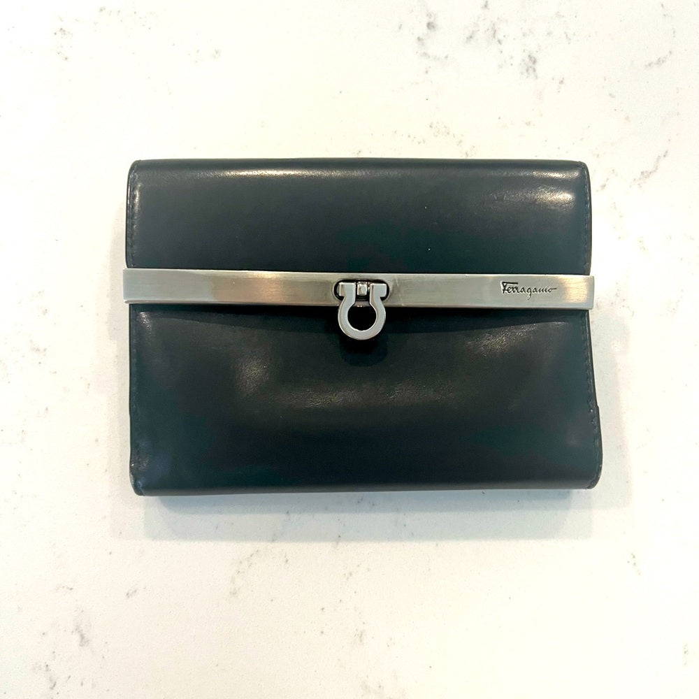 FERRAGAMO  WALLET