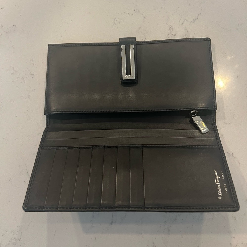 EUC Ferragamo Long Wallet