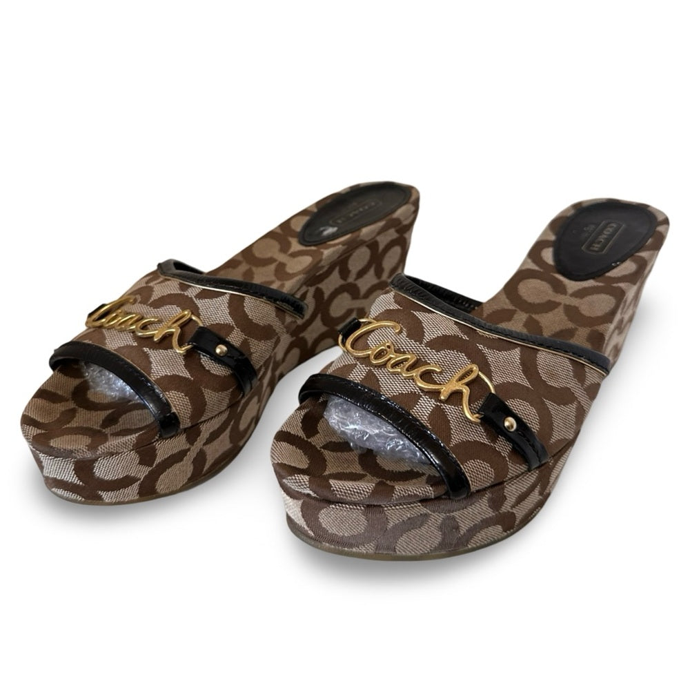 Preloved Authentic Coach Carissa Wedge