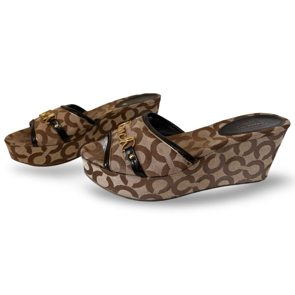 Preloved Authentic Coach Carissa Wedge