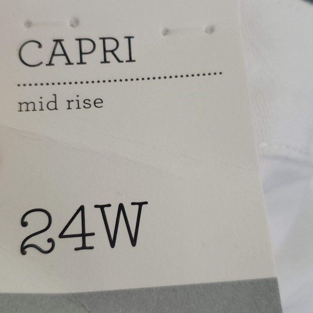 Style & Co. Women's White Ankle Jeans