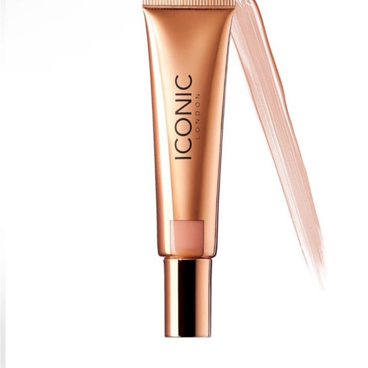 ICONIC London Radiant Foundation - Warm Gold